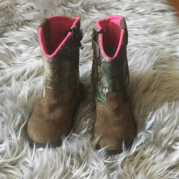 Other - Girl boots ❤️💗 SO CUTE ❤️💗